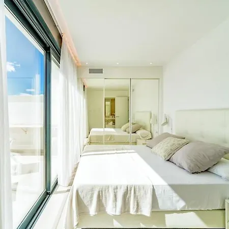 شقة Luxury Duplex Penthouse دينايا