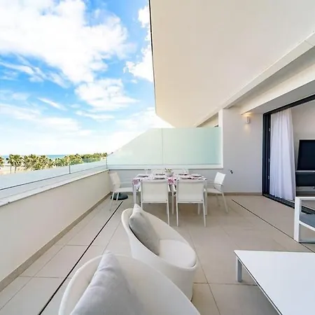 Luxury Duplex Penthouse شقة دينايا